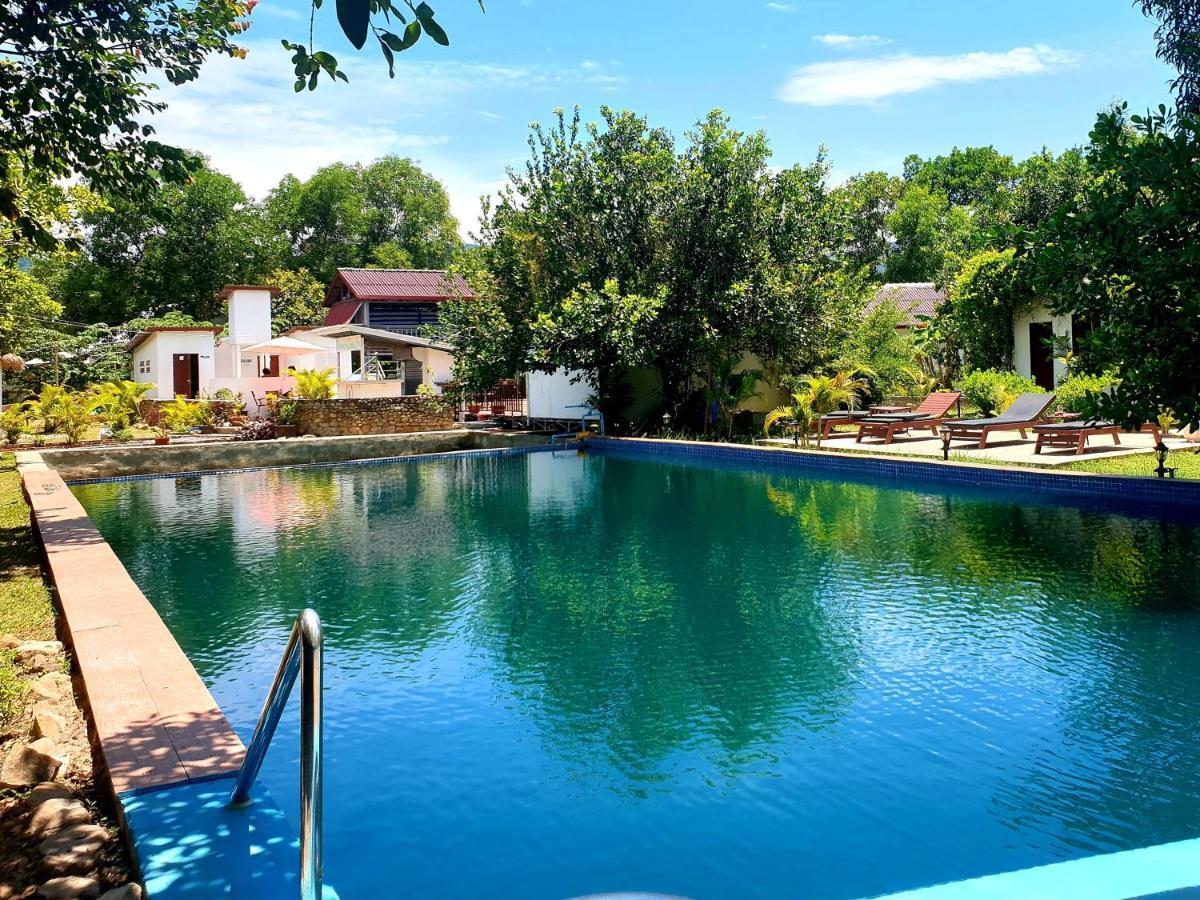Bohemiaz And Hotel Kampot
