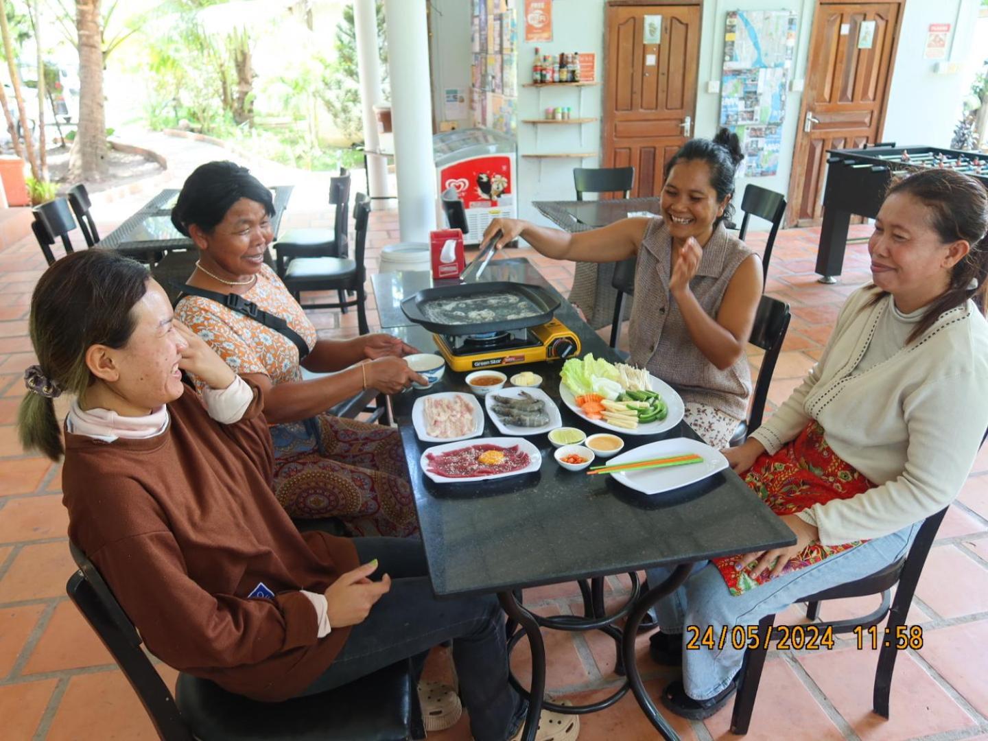 Hotel Bohemiaz And Kampot